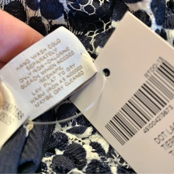 Chico’s NEW Dot Lace Tiered Long Sheer Sleeve Blouse Top Midnight Blue Size 8 - Picture 9 of 10